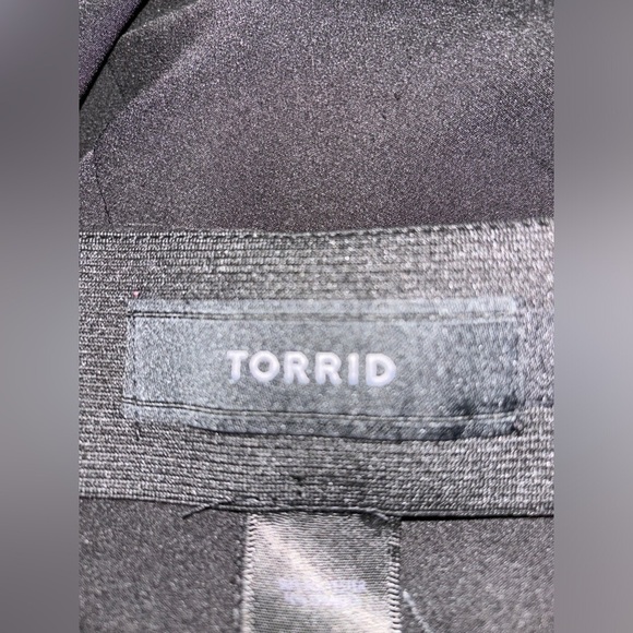 Torrid Wide Leg Studio Refined Crepe High-Rise Pant Black Sz 22R Career Office - Picture 3 of 12